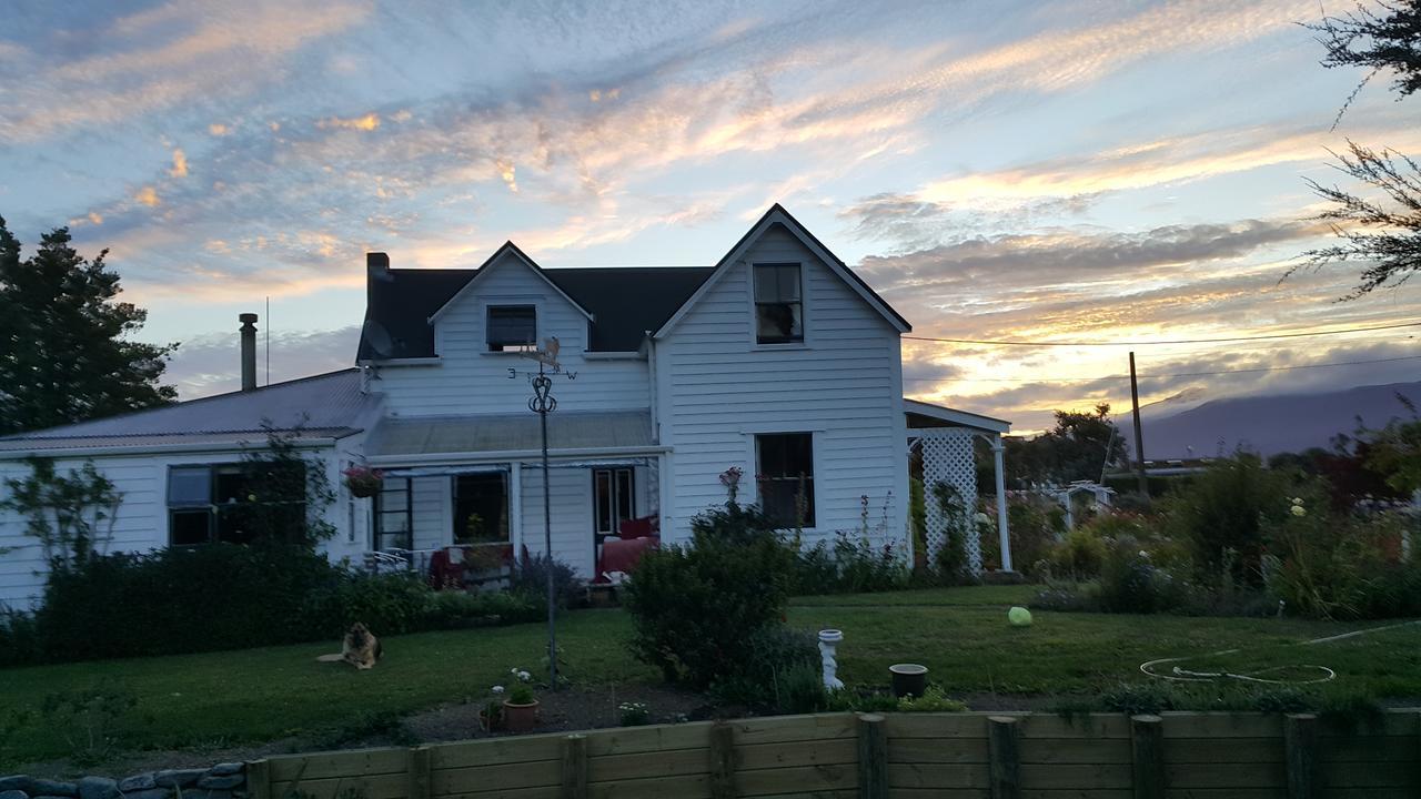 Ashley Villa Bnb 塔卡卡 外观 照片